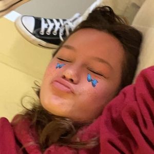 Meet your Posher, Simone